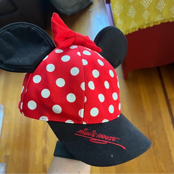 NEW Disney Minnie Mouse hat ears bow polka dot youth red - Picture 1 of 6